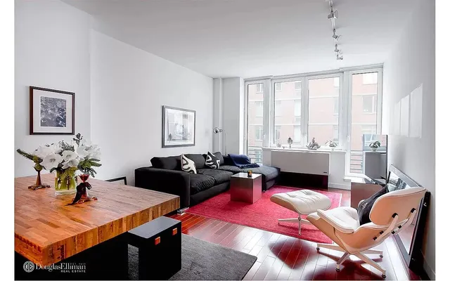 $7,750 | 125 West 21st Street, Unit 4D | Chelsea