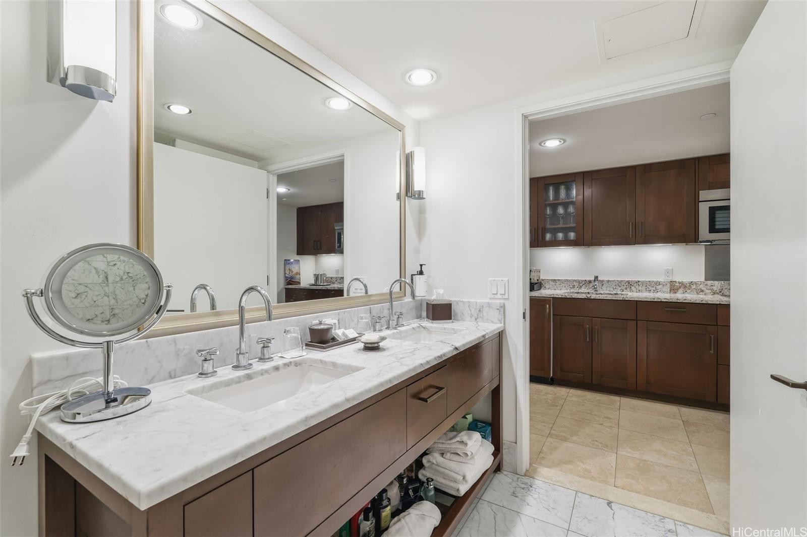 223 Saratoga Road, Unit 1008 Honolulu, HI 96815 - Photo 13 of 24