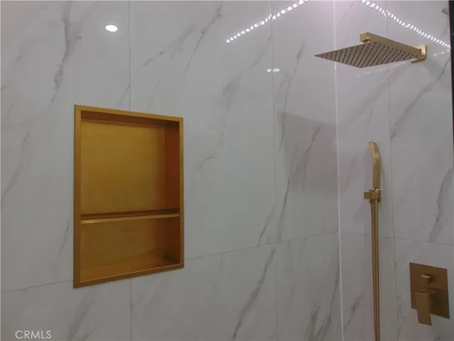 a close view of washer and dryer