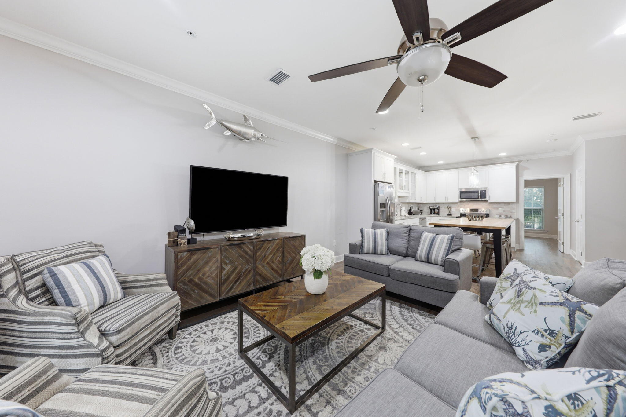 257 Driftwood Road, Unit 15 Miramar Beach, FL 32550 - Photo 25 of 69 Living room 2nd floor