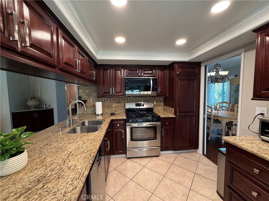 902 Cannon Road Riverside, CA 92506 - Photo 23 of 53