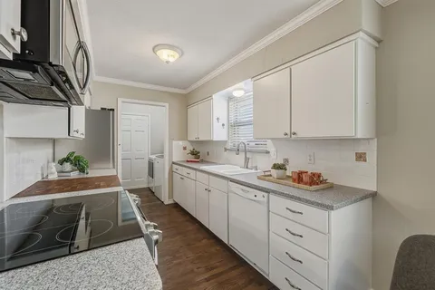 $619,900 | 9525 Livenshire Drive, Dallas, TX 75238