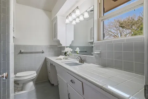 $619,900 | 9525 Livenshire Drive, Dallas, TX 75238