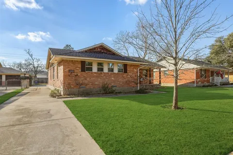 $619,900 | 9525 Livenshire Drive, Dallas, TX 75238