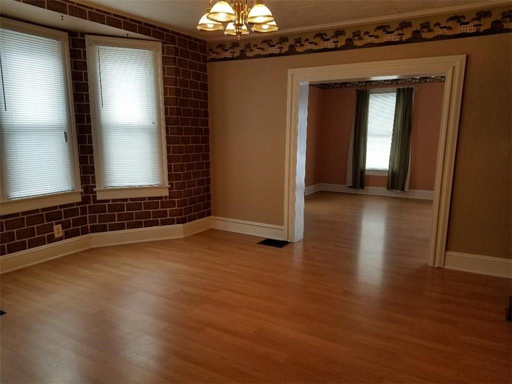 364 East Cecil Street Springfield, OH 45503 - Photo 3 of 10