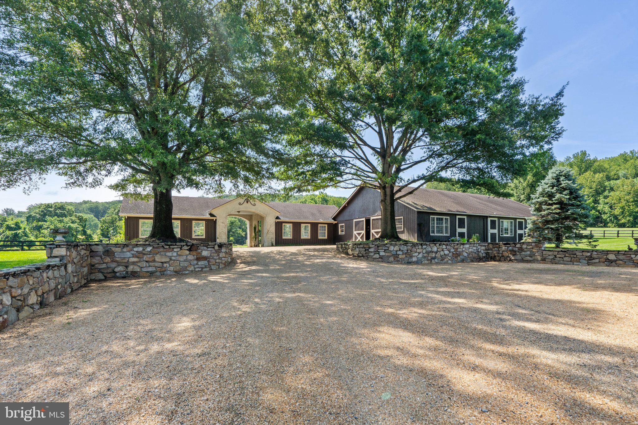6289 Coon Tree Road The Plains, VA 20198 - Photo 54 of 62 Private stable complex with Apt & Grooms quarters