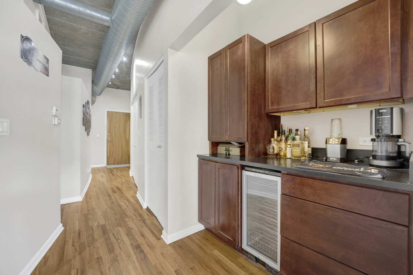 1000 West 15th Street, Unit 232 Chicago, IL 60608 - Photo 10 of 26