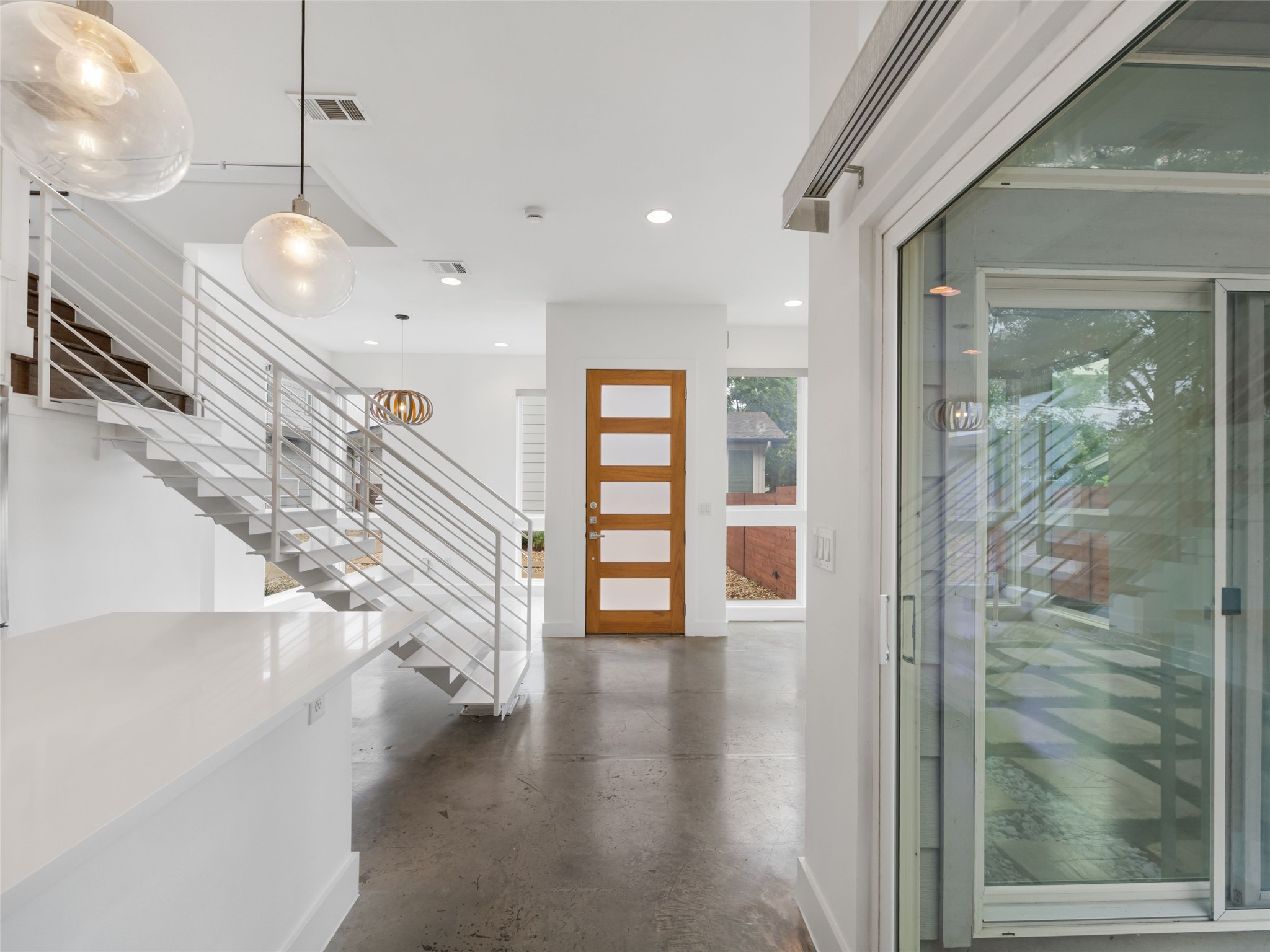 513 West Croslin Street, Unit B Austin, TX 78752 - Photo 18 of 40