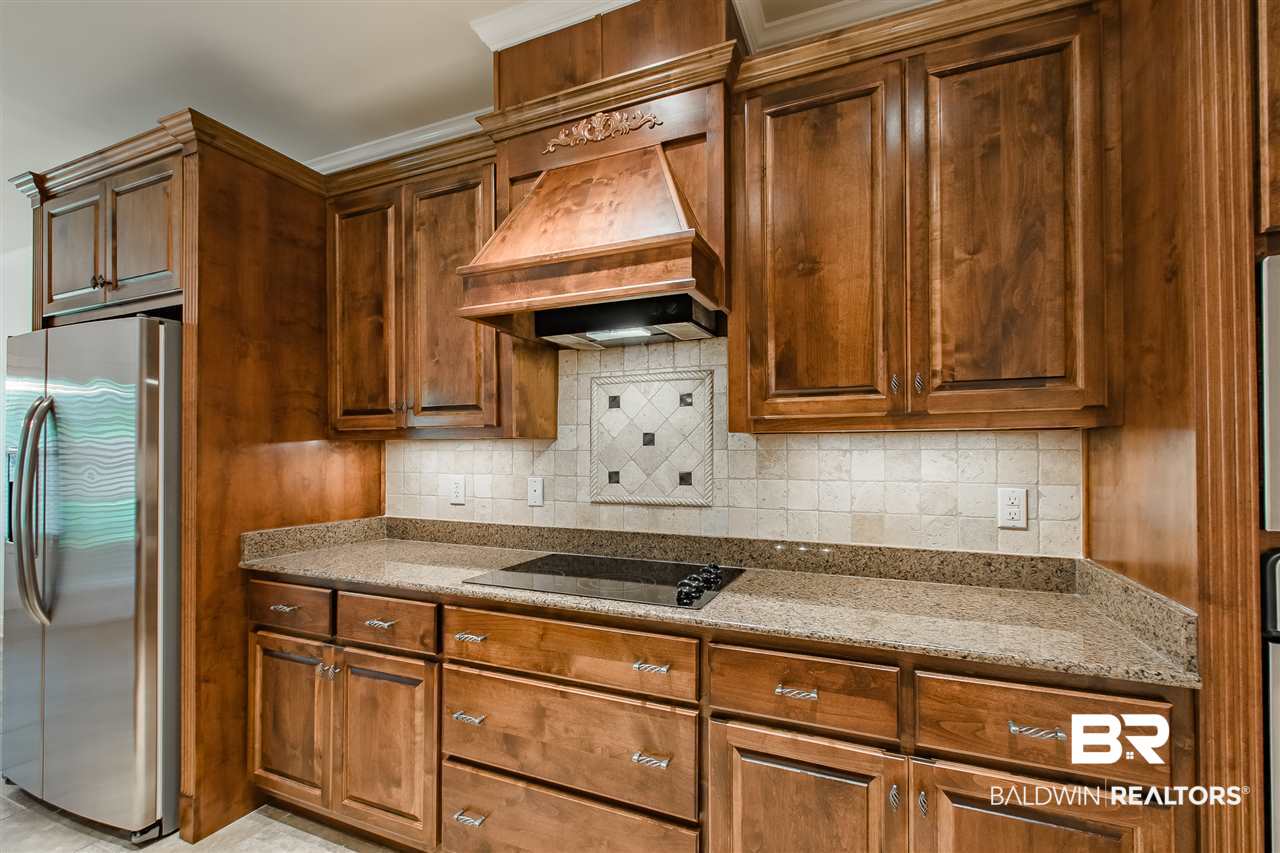 3235 McRae Drive Mobile, AL 36695 - Photo 14 of 32 Back Splash