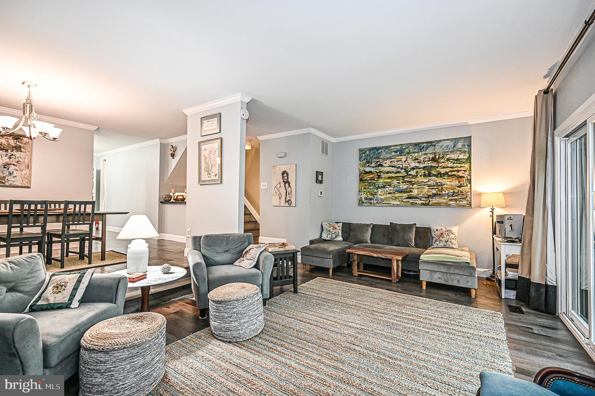 12013 Insha Court Reston, VA 20191 - Photo 17 of 35 Spacious living room!