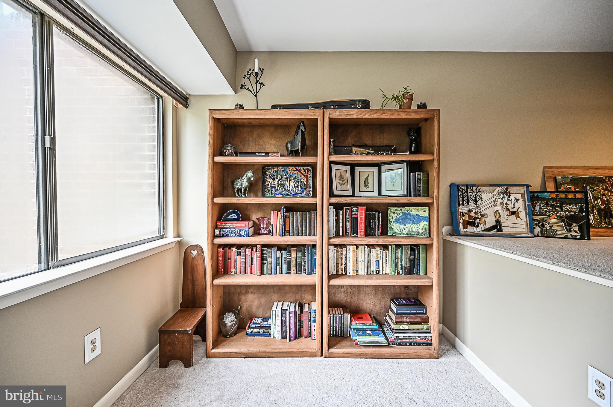 12013 Insha Court Reston, VA 20191 - Photo 21 of 35 Mastere bdrm sitting area/office