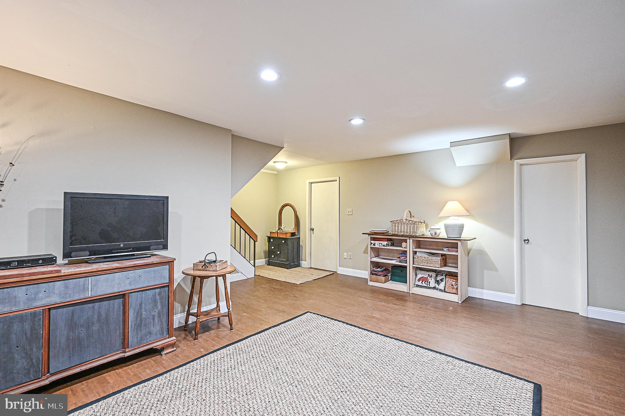 12013 Insha Court Reston, VA 20191 - Photo 31 of 35