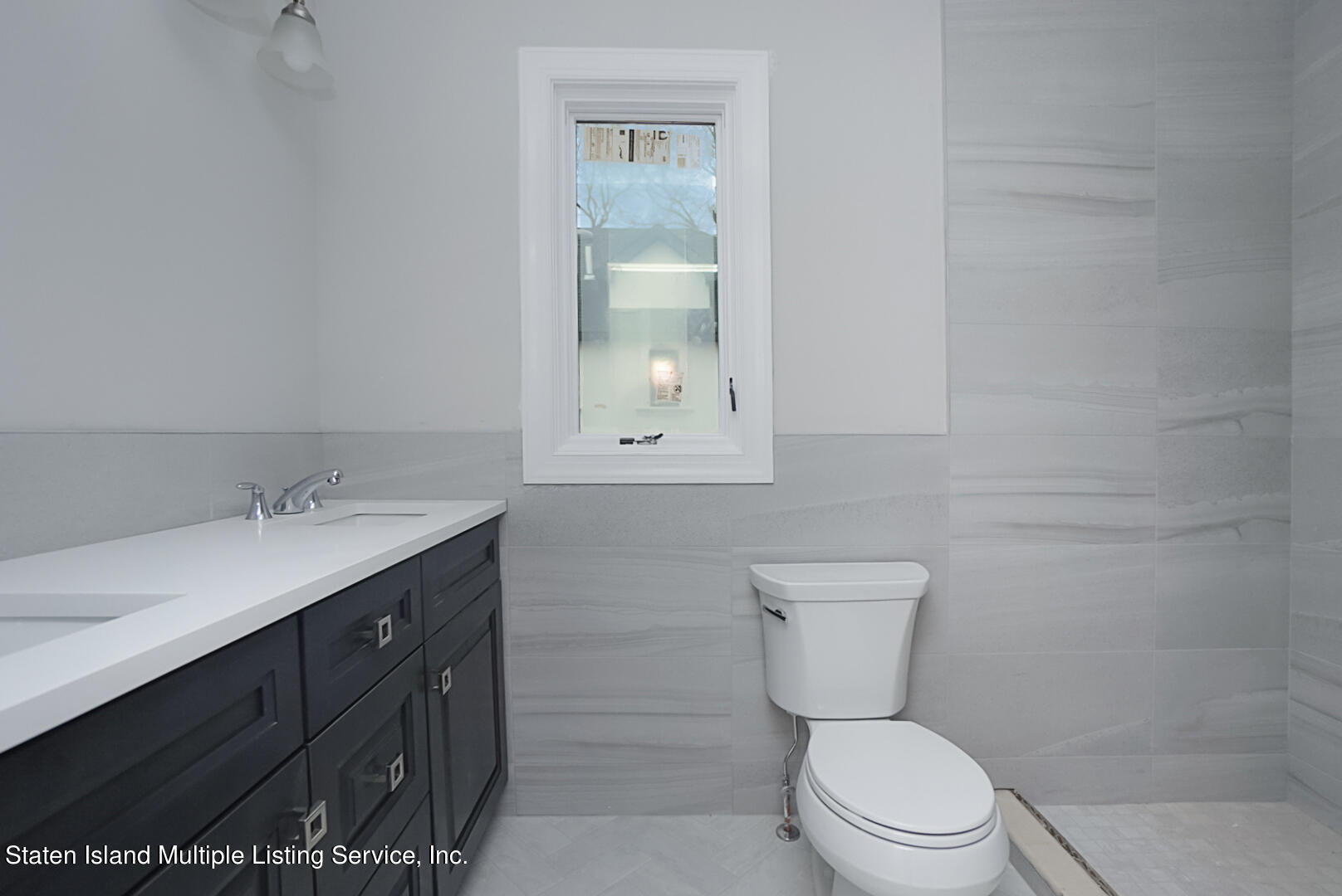 39 Ridgecrest Avenue Staten Island, NY 10312 - Photo 18 of 40 Photo May 10 2022, 5 06 53 PM