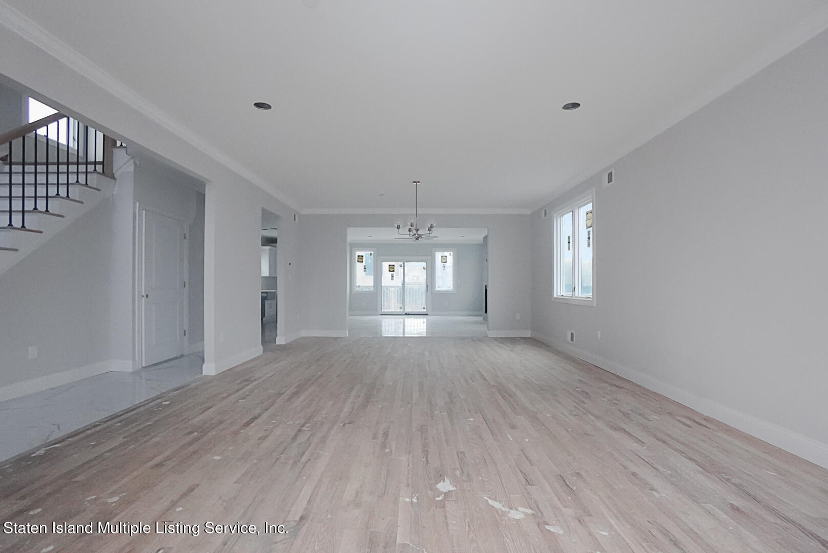 39 Ridgecrest Avenue Staten Island, NY 10312 - Photo 24 of 40 Photo May 10 2022, 5 08 20 PM