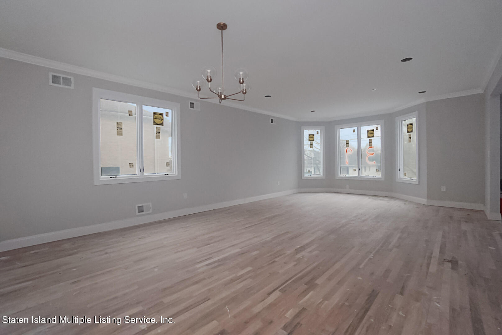 39 Ridgecrest Avenue Staten Island, NY 10312 - Photo 26 of 40 Photo May 10 2022, 5 09 01 PM