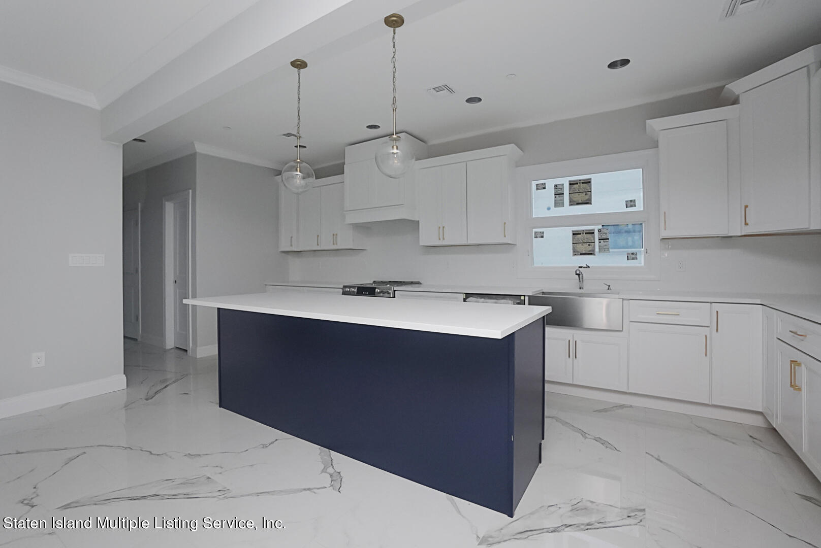 39 Ridgecrest Avenue Staten Island, NY 10312 - Photo 30 of 40 Photo May 10 2022, 5 09 56 PM