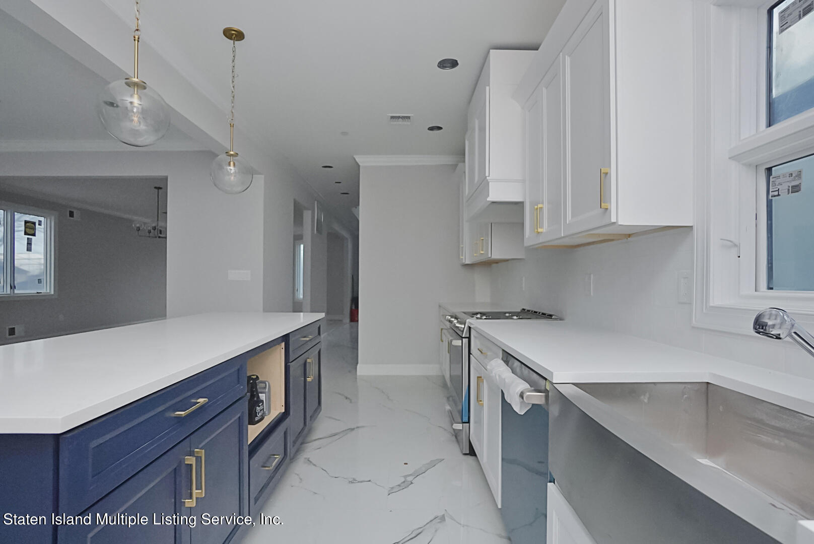 39 Ridgecrest Avenue Staten Island, NY 10312 - Photo 31 of 40 Photo May 10 2022, 5 10 12 PM