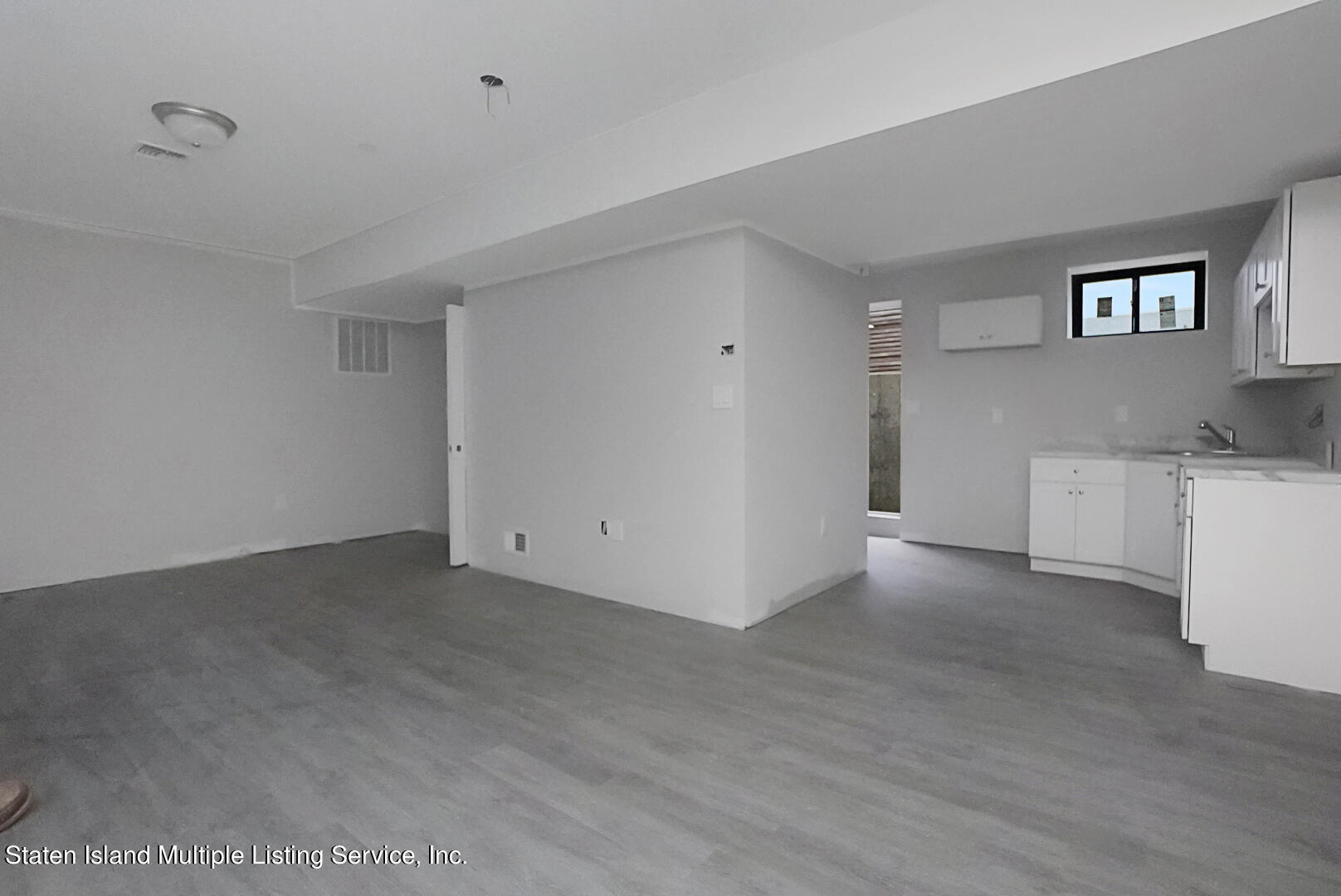 39 Ridgecrest Avenue Staten Island, NY 10312 - Photo 37 of 40 Photo May 10 2022, 5 12 43 PM