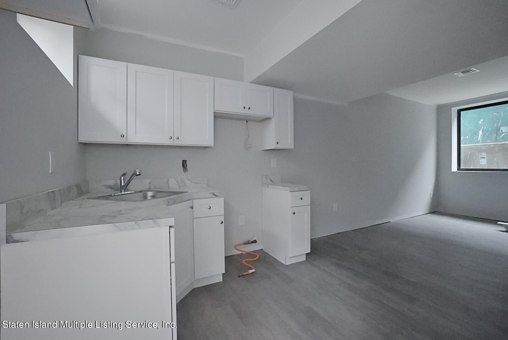 39 Ridgecrest Avenue Staten Island, NY 10312 - Photo 39 of 40 Photo May 10 2022, 5 13 04 PM