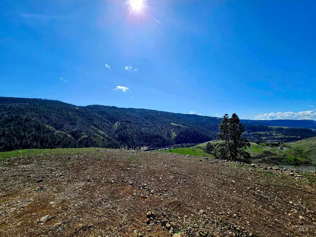 $310,000 | Lot 5 Quiet Hills Lane, Lenore, ID 83541