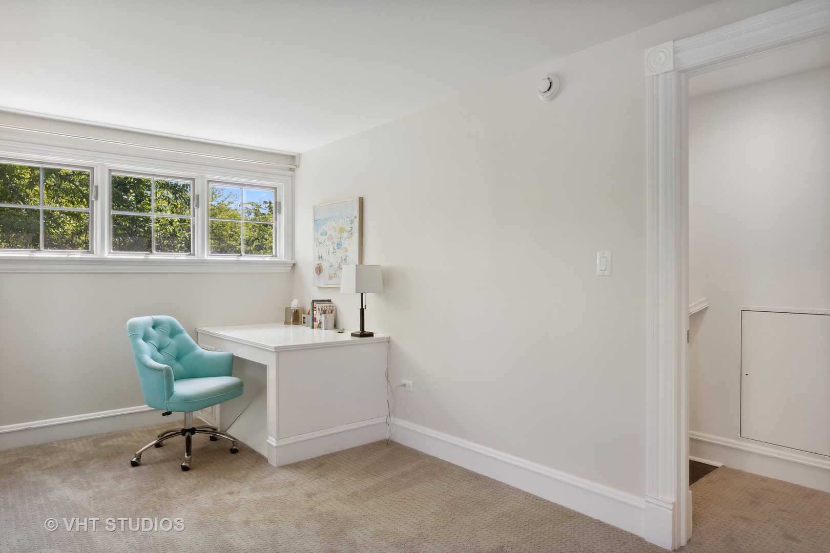 576 Sunset Road Winnetka, IL 60093 - Photo 27 of 42 a workspace with a window