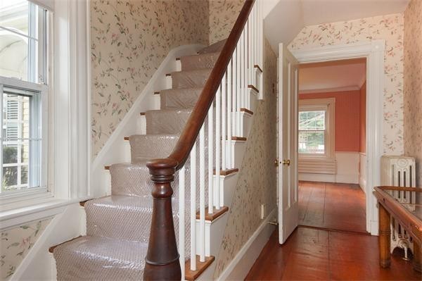 730 Edgell Road Framingham, MA 01701 - Photo 2 of 30