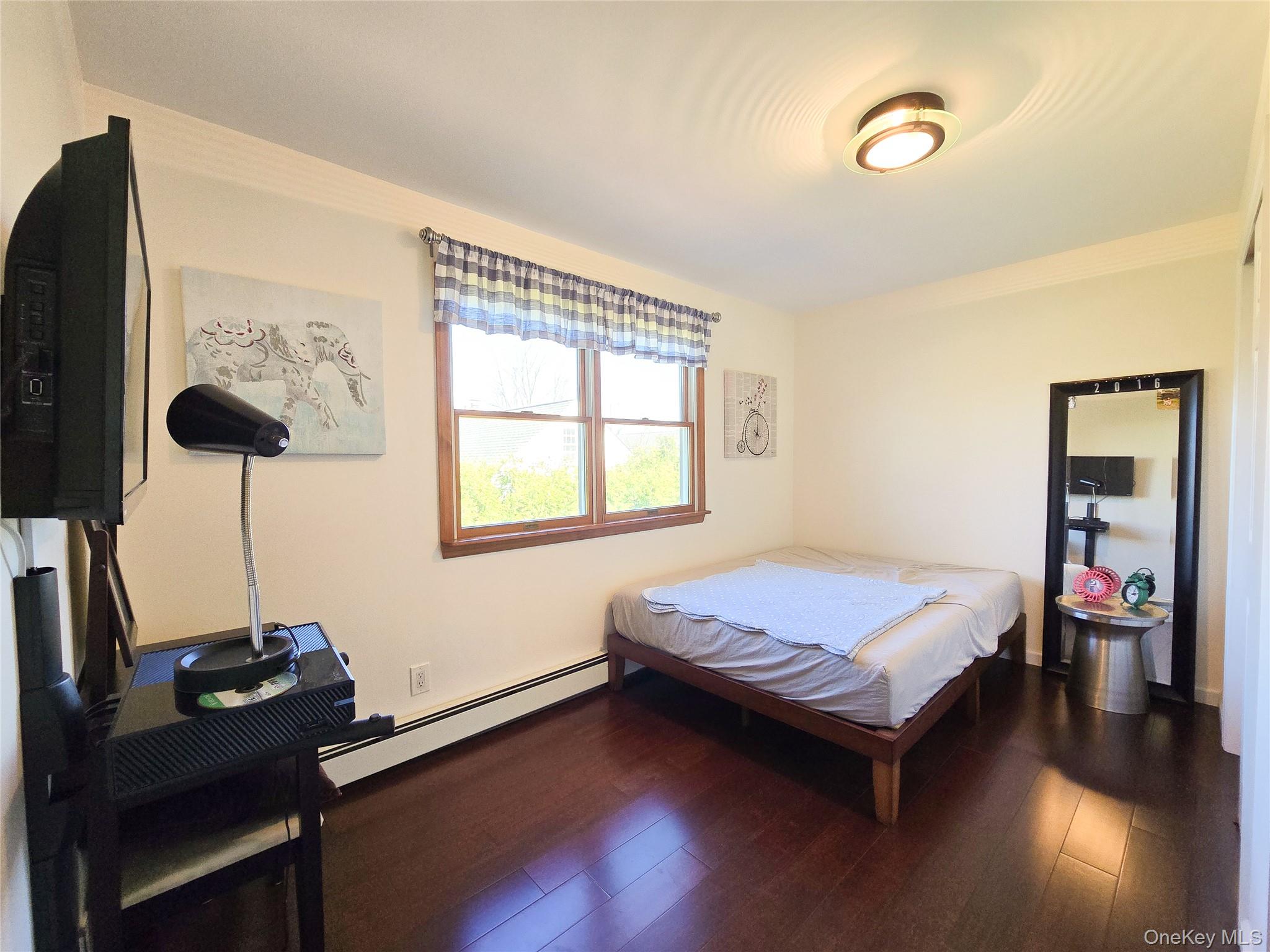 43 Fort Hill Road Huntington, NY 11743 - Photo 15 of 26