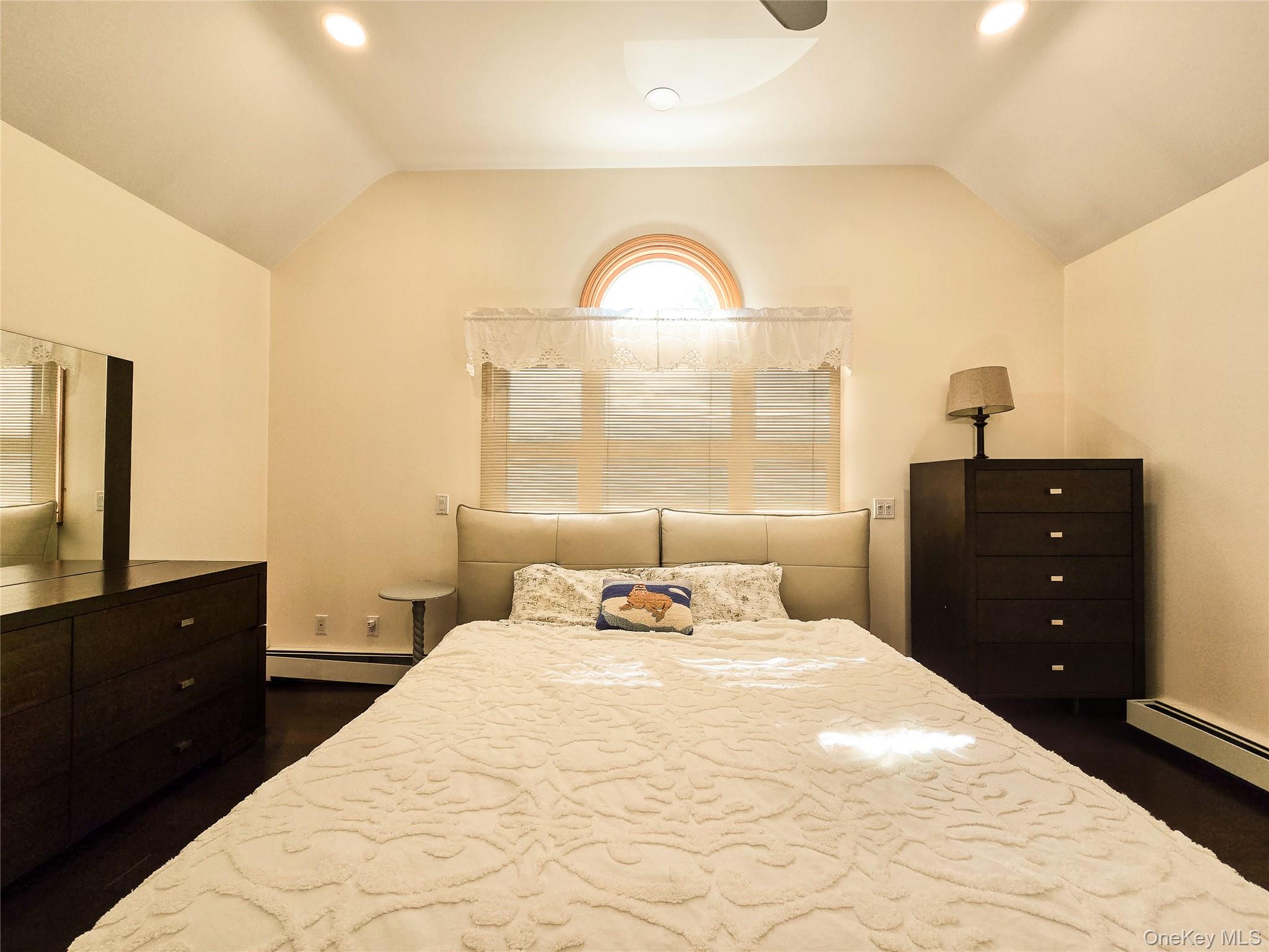 43 Fort Hill Road Huntington, NY 11743 - Photo 17 of 26