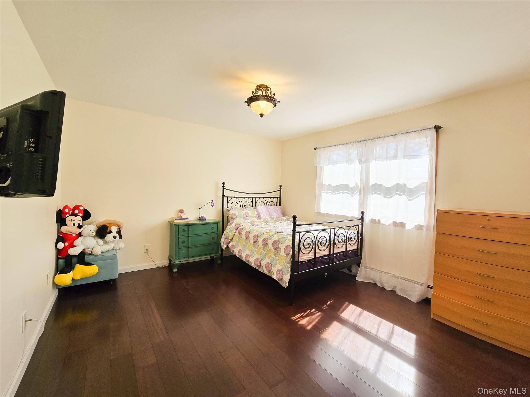 43 Fort Hill Road Huntington, NY 11743 - Photo 18 of 26