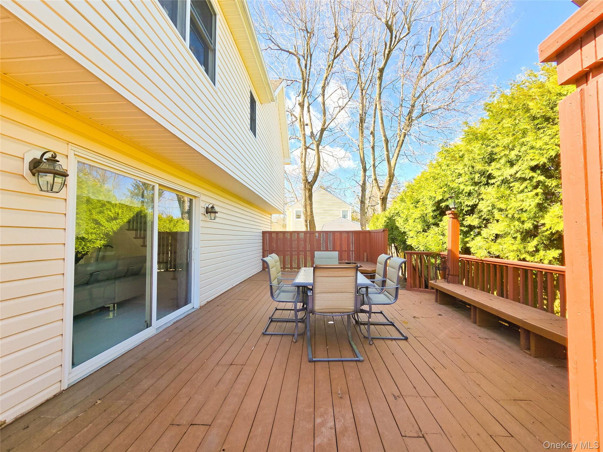 43 Fort Hill Road Huntington, NY 11743 - Photo 24 of 26