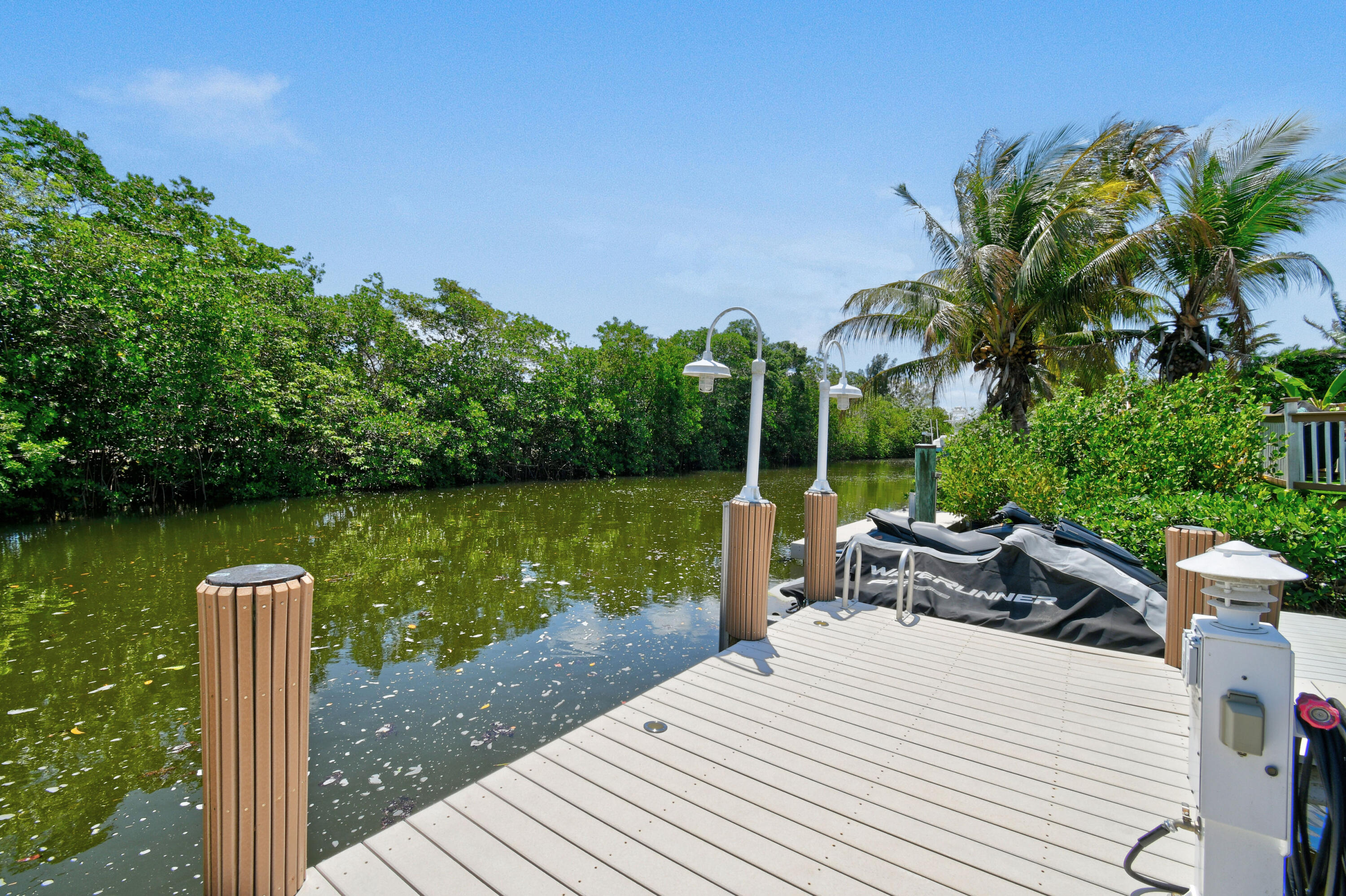 938 Turner Quay Jupiter, FL 33458 - Photo 58 of 71 938TurnerQuay(103)