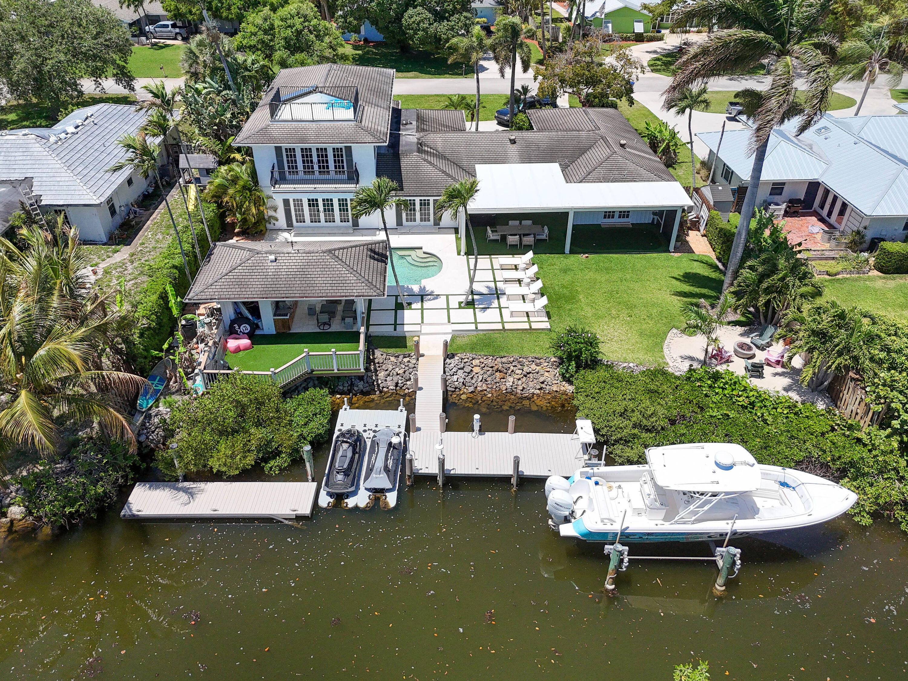 938 Turner Quay Jupiter, FL 33458 - Photo 59 of 71 938TurnerQuayAerials(15)