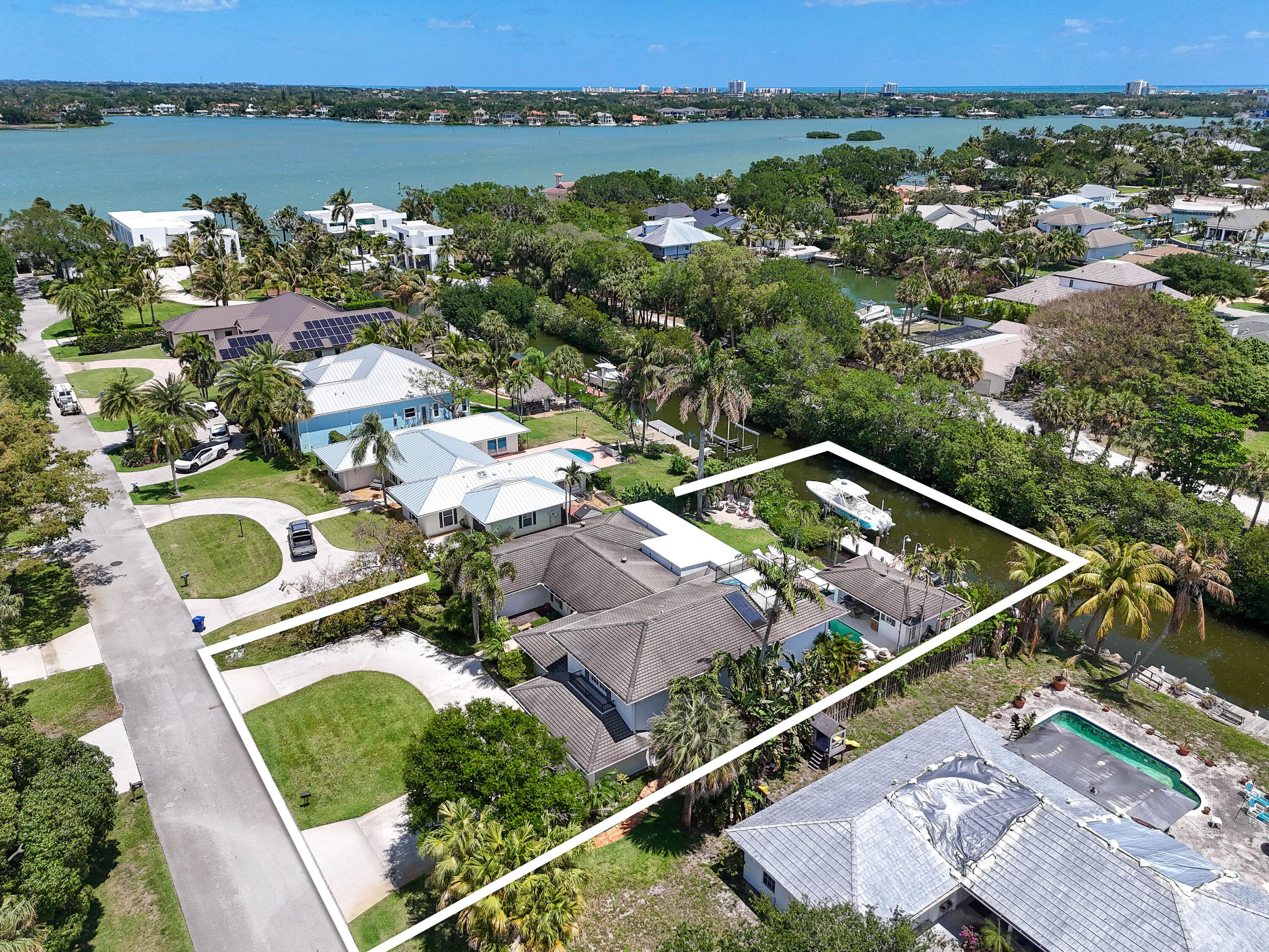 938 Turner Quay Jupiter, FL 33458 - Photo 64 of 71 938TurnerQuayAerials(9)a