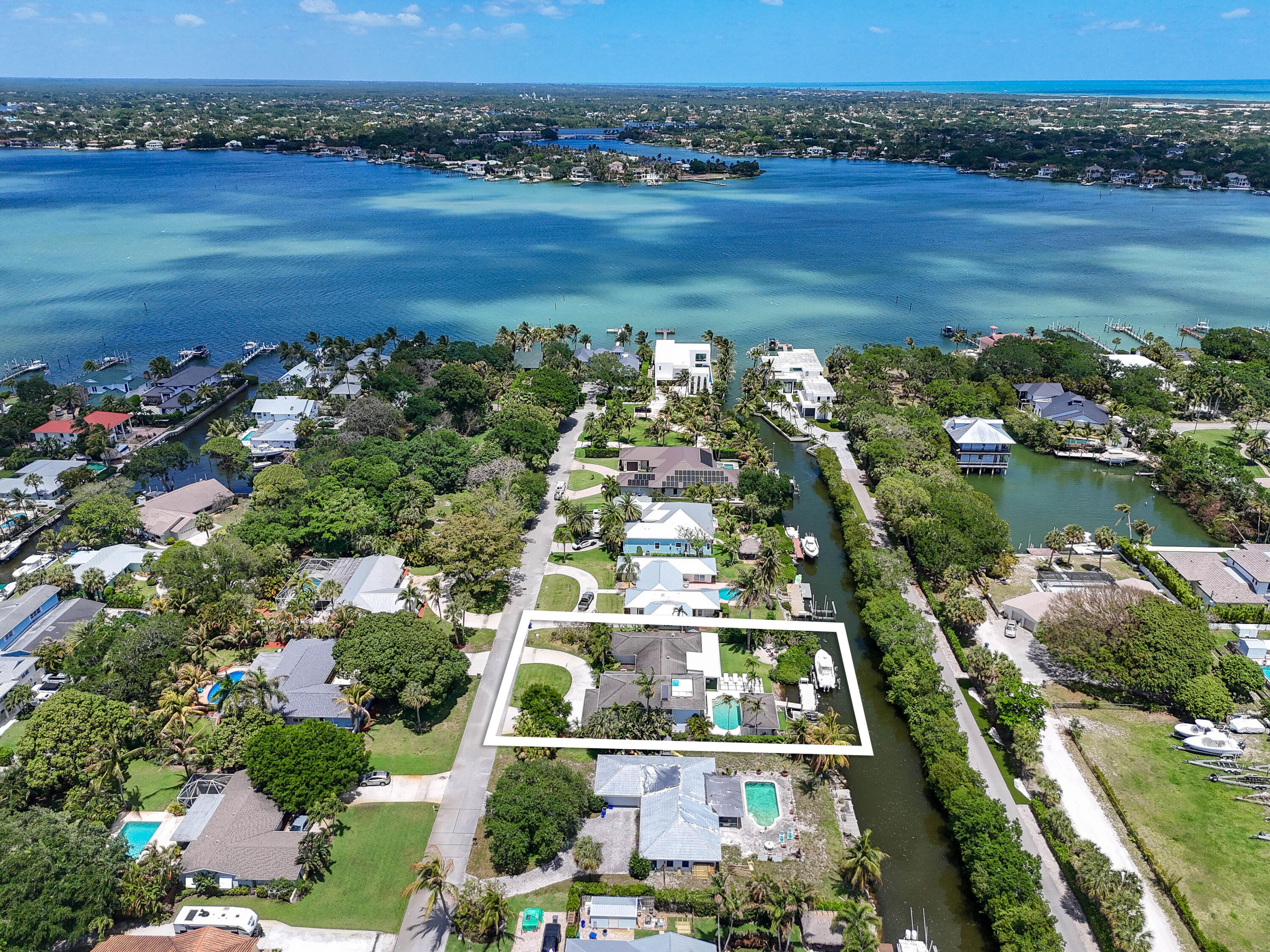 938 Turner Quay Jupiter, FL 33458 - Photo 66 of 71 938TurnerQuayAerials(36)a