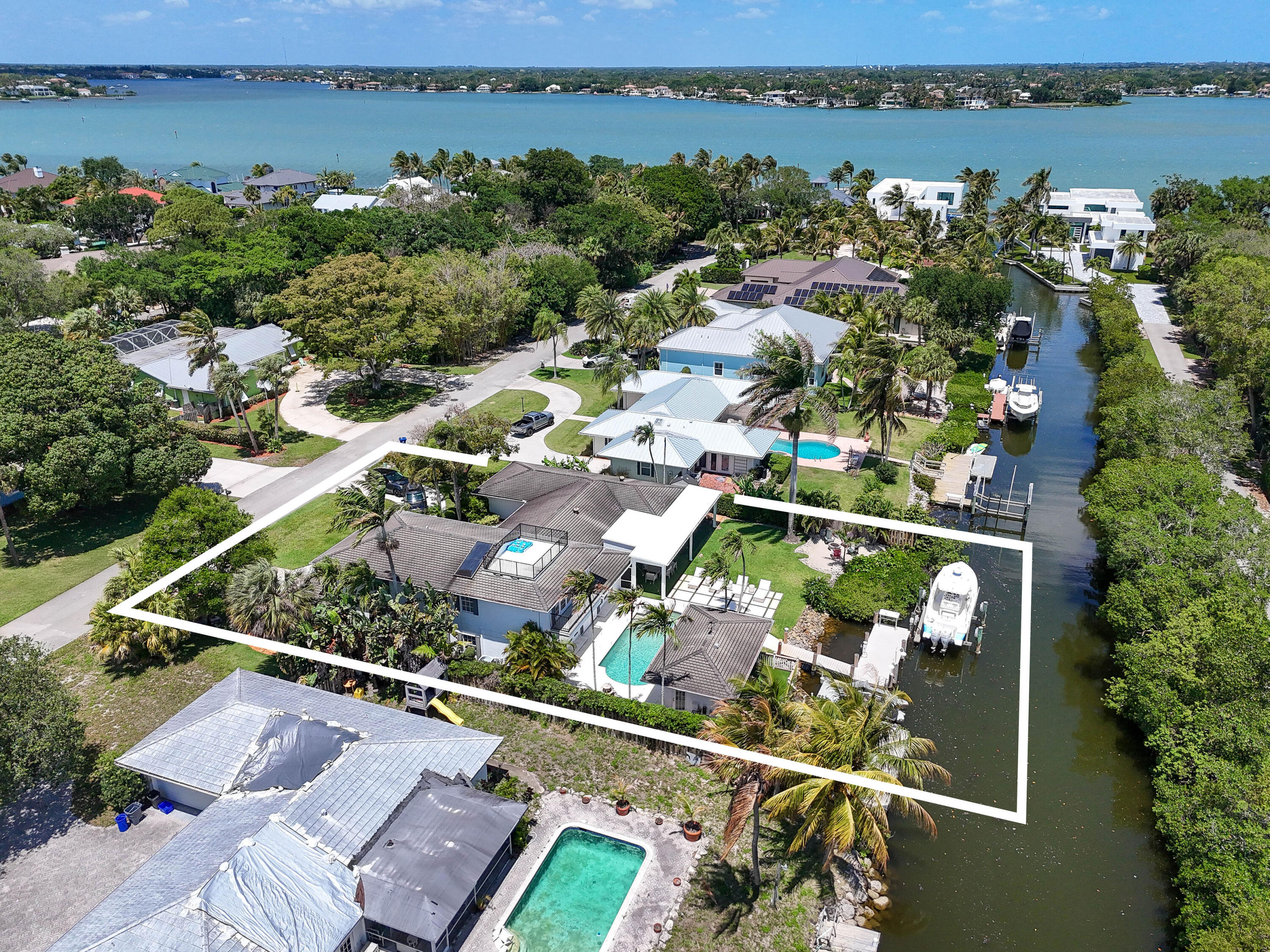 938 Turner Quay Jupiter, FL 33458 - Photo 67 of 71 938TurnerQuayAerials(11)a