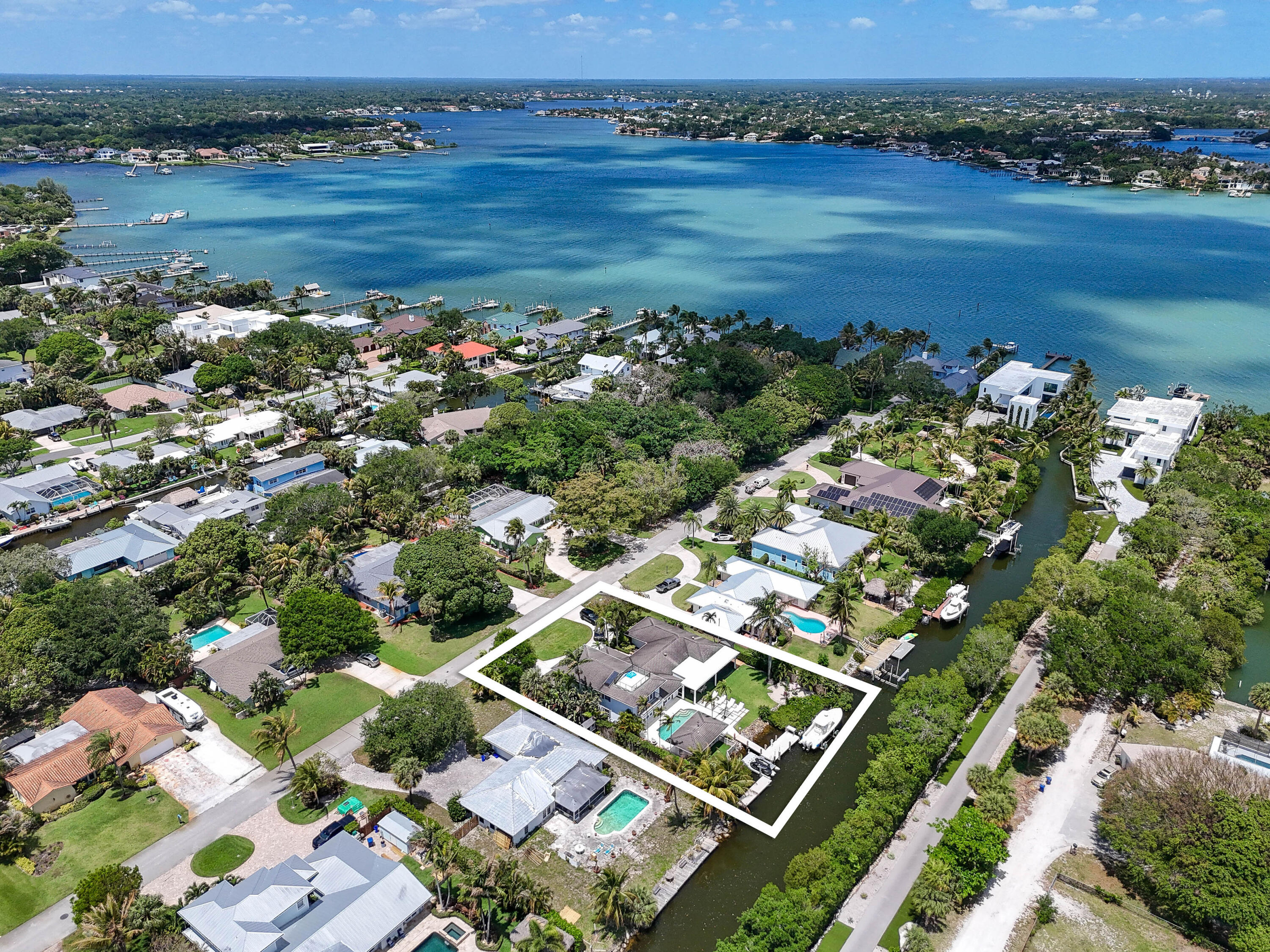 938 Turner Quay Jupiter, FL 33458 - Photo 70 of 71 938TurnerQuayAerials(35)a
