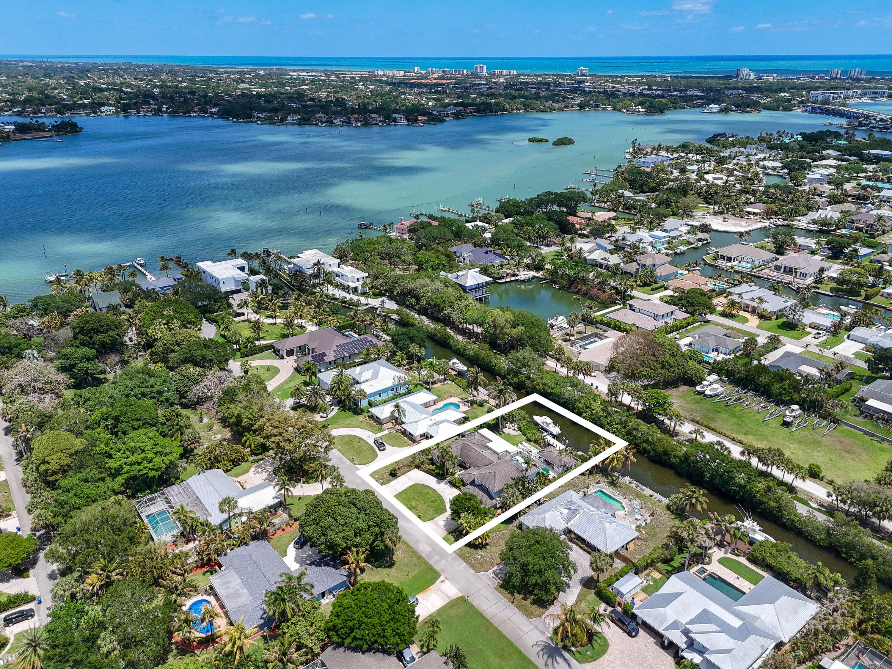 938 Turner Quay Jupiter, FL 33458 - Photo 71 of 71 938TurnerQuayAerials(37)a