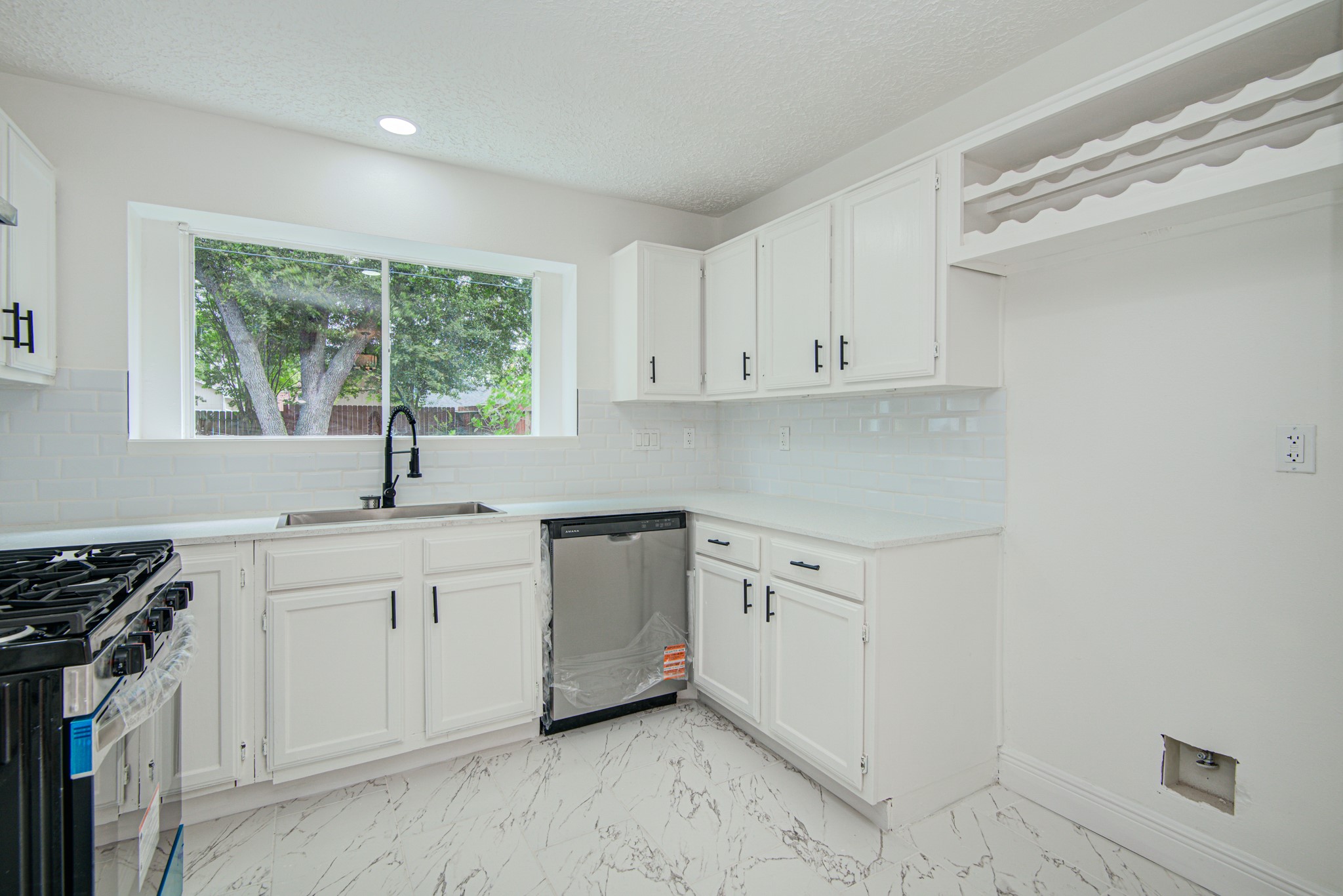 24127 Spring Towne Drive Spring, TX 77373 - Photo 15 of 28