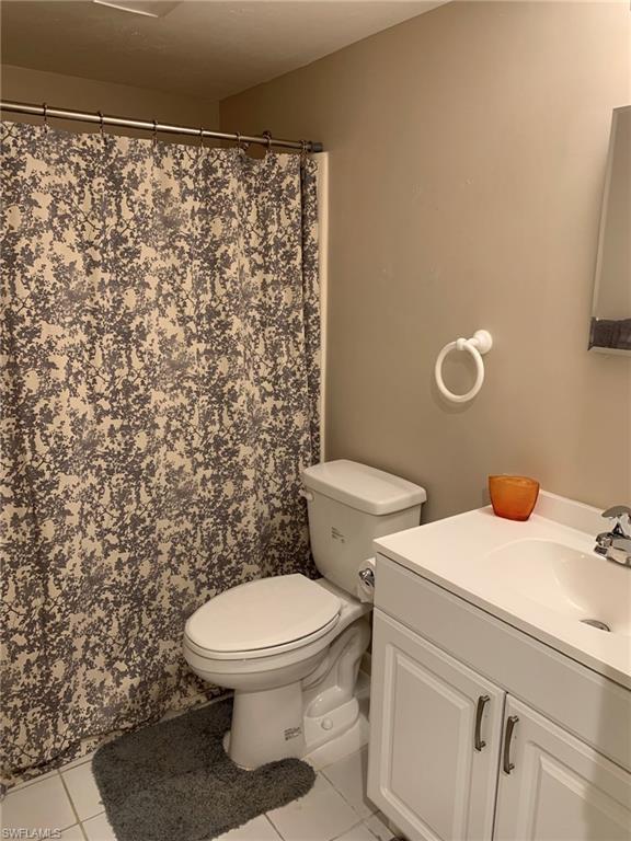 1004 Manatee Road, Unit H204 Naples, FL 34114 - Photo 17 of 32 Gallery Image 17