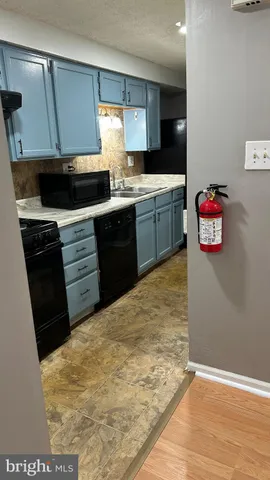 $1,900 | 67 Kenwood Drive, Sicklerville, NJ 08081