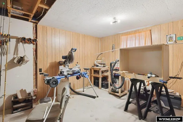 $420,000 | 631 Stahley Avenue, Evanston, WY 82930