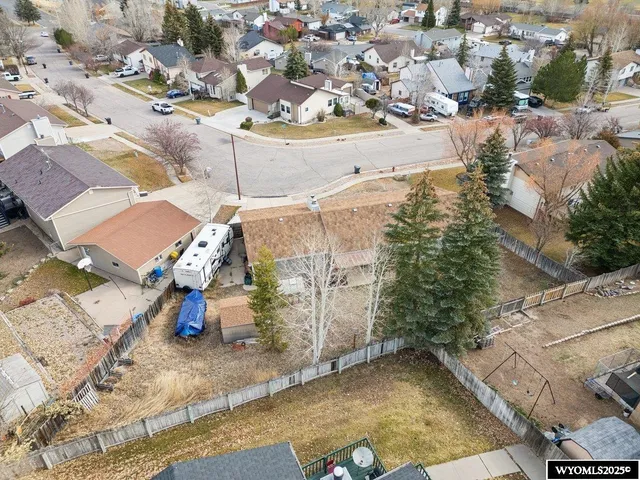 $420,000 | 631 Stahley Avenue, Evanston, WY 82930