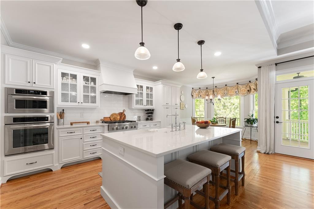 3560 Greystone Road Gainesville, GA 30506 - Photo 3 of 56 Gallery Image 3