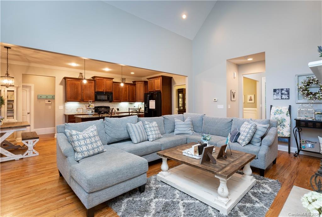 1104 Tom Joye Road Clover, SC 29710 - Photo 3 of 19 Gallery Image 3