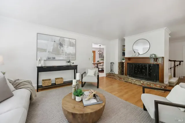 $1,350,000 | 12657 Fiori Lane, Sebastopol, CA 95472