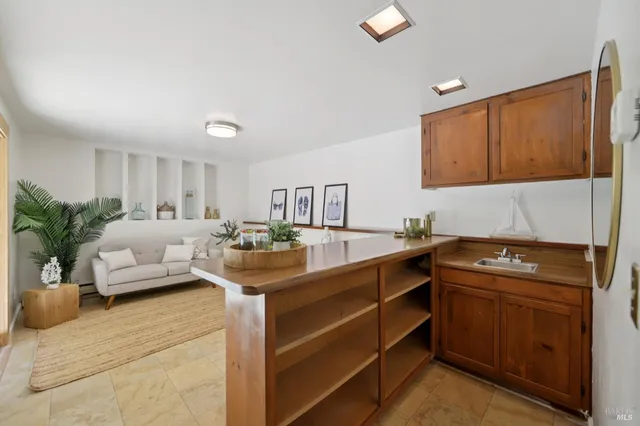 $1,350,000 | 12657 Fiori Lane, Sebastopol, CA 95472