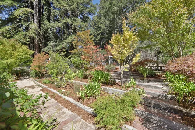 $1,350,000 | 12657 Fiori Lane, Sebastopol, CA 95472