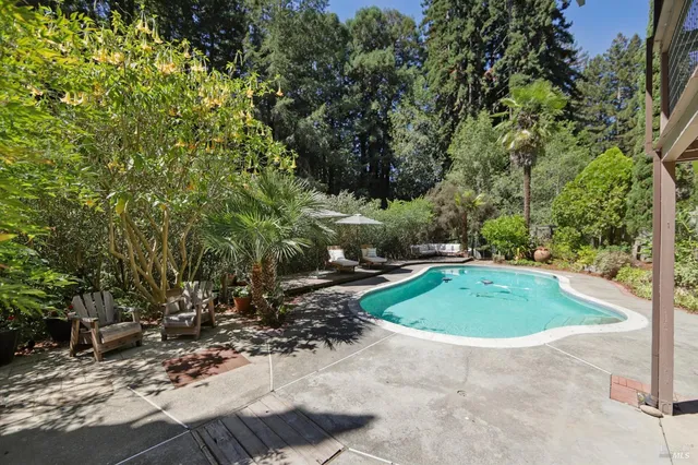 $1,350,000 | 12657 Fiori Lane, Sebastopol, CA 95472