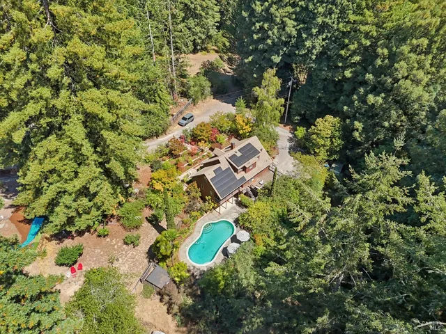 $1,350,000 | 12657 Fiori Lane, Sebastopol, CA 95472