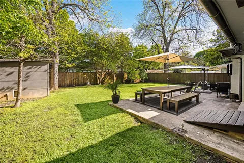 $615,000 | 7418 Fenton Drive, Dallas, TX 75231